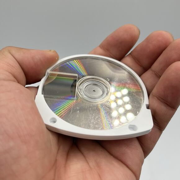 PSP SOCOM US Navy Seals Fireteam Bravo 2 Greatest Hits DISC ONLY - Picture 3 of 3